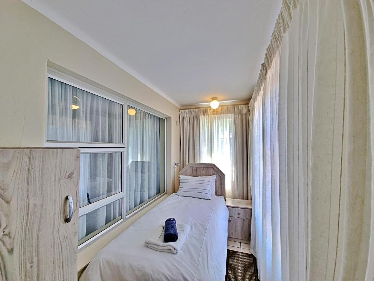 Fairway Holiday Accommodation Hermanus Buitenkant foto