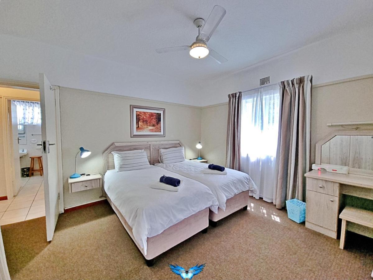 Fairway Holiday Accommodation Hermanus Buitenkant foto